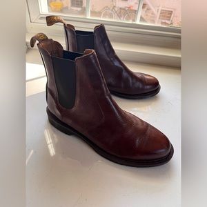 Dr. Marten Victor Chelsea Boot